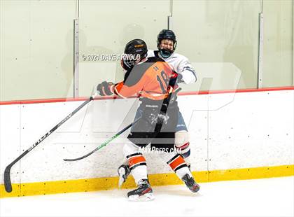 Thumbnail 1 in Wayland @ Lincoln-Sudbury photogallery.