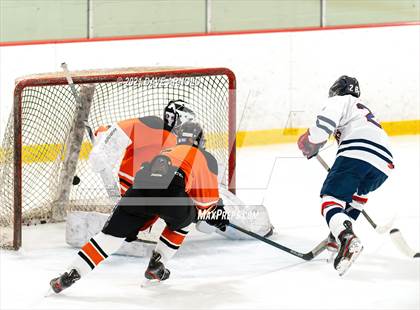 Thumbnail 2 in Wayland @ Lincoln-Sudbury photogallery.