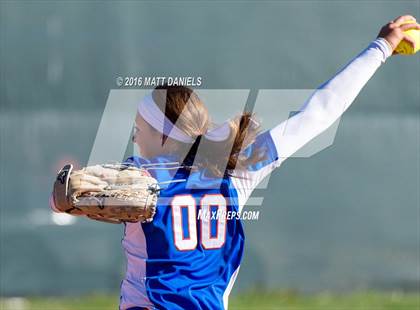 Thumbnail 3 in Legend @ Regis Jesuit photogallery.
