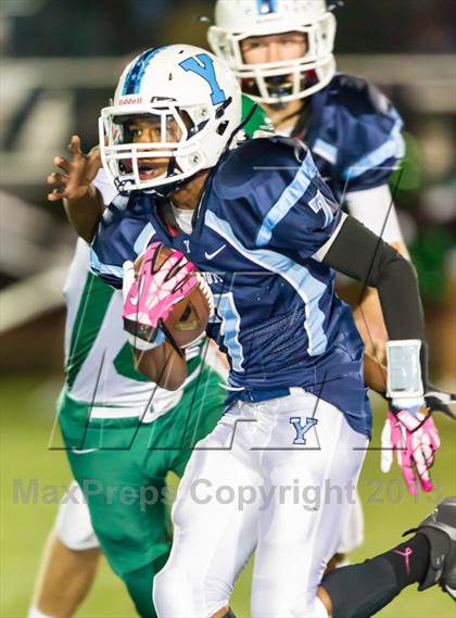 Thumbnail 3 in Wakefield @ Yorktown photogallery.