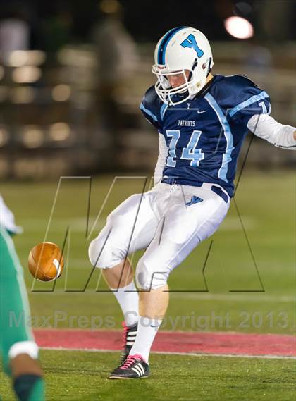 Thumbnail 3 in Wakefield @ Yorktown photogallery.