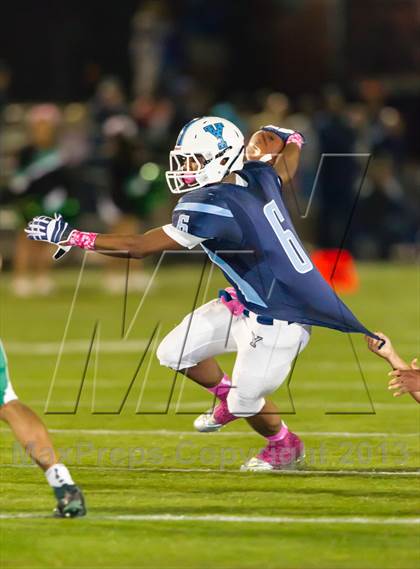 Thumbnail 3 in Wakefield @ Yorktown photogallery.
