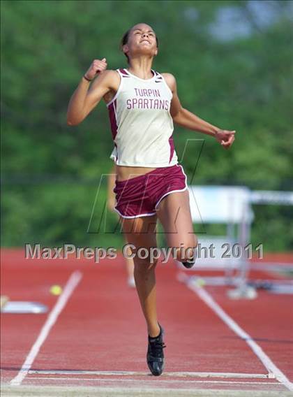 Thumbnail 3 in FAVC Conference Meet  photogallery.