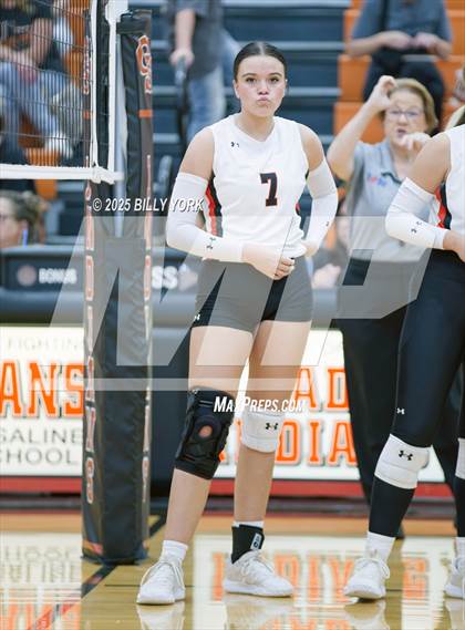 Thumbnail 1 in Grand Saline vs Scurry-Rosser photogallery.