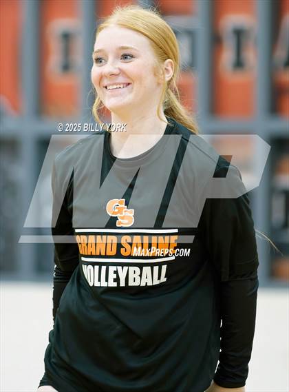 Thumbnail 3 in Grand Saline vs Scurry-Rosser photogallery.
