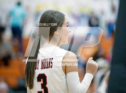 Thumbnail 3 in Grand Saline vs Scurry-Rosser photogallery.