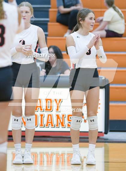 Thumbnail 2 in Grand Saline vs Scurry-Rosser photogallery.
