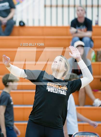 Thumbnail 2 in Grand Saline vs Scurry-Rosser photogallery.