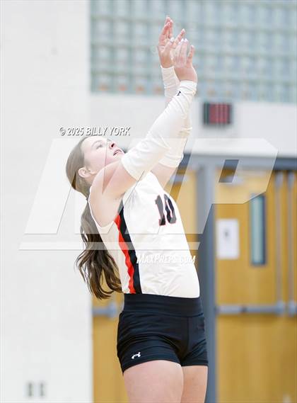 Thumbnail 3 in Grand Saline vs Scurry-Rosser photogallery.