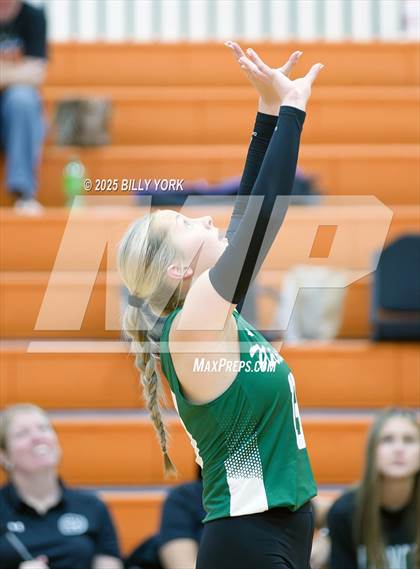 Thumbnail 3 in Grand Saline vs Scurry-Rosser photogallery.