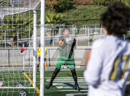 Thumbnail 3 in St. Francis vs. Santa Barbara (Santa Barbara Showcase) photogallery.