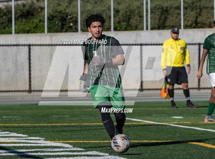 Thumbnail 2 in St. Francis vs. Santa Barbara (Santa Barbara Showcase) photogallery.