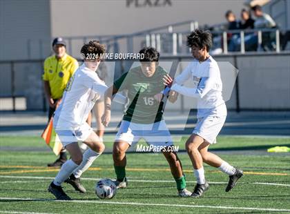 Thumbnail 2 in St. Francis vs. Santa Barbara (Santa Barbara Showcase) photogallery.