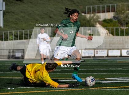 Thumbnail 3 in St. Francis vs. Santa Barbara (Santa Barbara Showcase) photogallery.