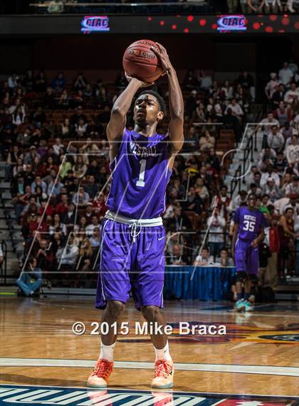 Thumbnail 3 in Fairfield Prep vs. Westhill (CIAC Class LL Final) photogallery.