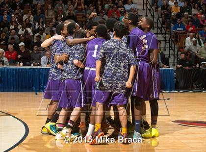 Thumbnail 2 in Fairfield Prep vs. Westhill (CIAC Class LL Final) photogallery.