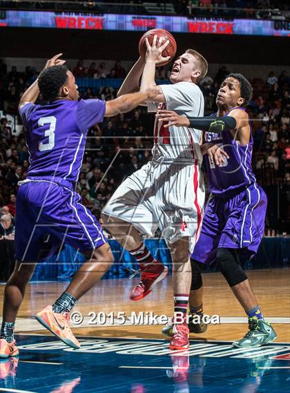 Thumbnail 1 in Fairfield Prep vs. Westhill (CIAC Class LL Final) photogallery.
