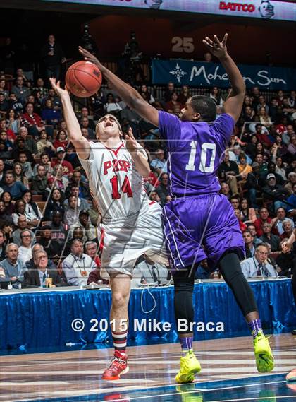 Thumbnail 2 in Fairfield Prep vs. Westhill (CIAC Class LL Final) photogallery.