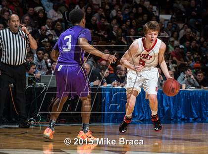 Thumbnail 2 in Fairfield Prep vs. Westhill (CIAC Class LL Final) photogallery.