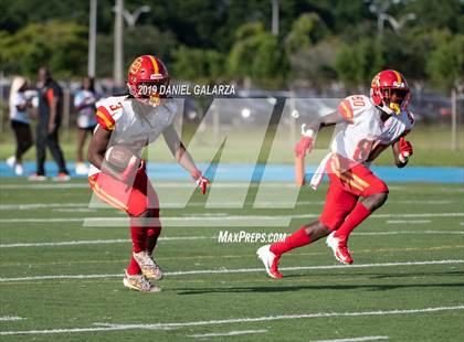 Thumbnail 3 in Carol City vs Deerfield Beach photogallery.