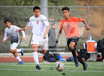 Thumbnail 2 in Poly vs. Carter (Scrimmage) photogallery.