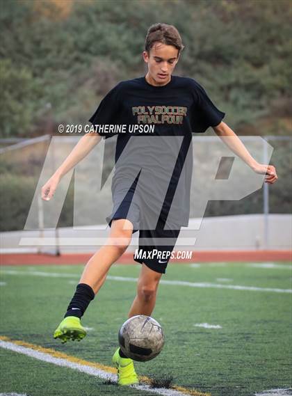 Thumbnail 2 in Poly vs. Carter (Scrimmage) photogallery.