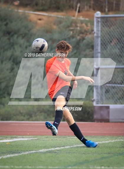 Thumbnail 3 in Poly vs. Carter (Scrimmage) photogallery.