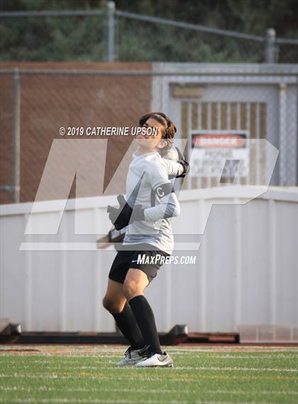 Thumbnail 1 in Poly vs. Carter (Scrimmage) photogallery.