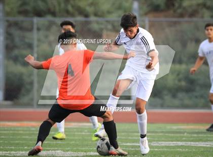 Thumbnail 3 in Poly vs. Carter (Scrimmage) photogallery.