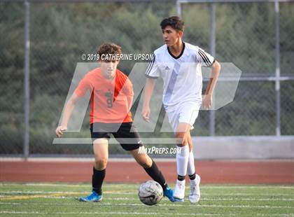 Thumbnail 2 in Poly vs. Carter (Scrimmage) photogallery.