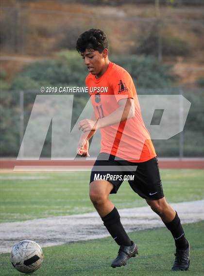 Thumbnail 1 in Poly vs. Carter (Scrimmage) photogallery.