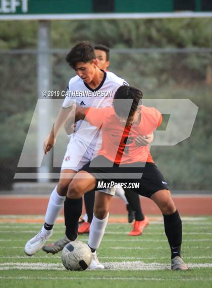 Thumbnail 3 in Poly vs. Carter (Scrimmage) photogallery.