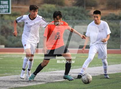 Thumbnail 2 in Poly vs. Carter (Scrimmage) photogallery.