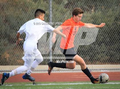 Thumbnail 2 in Poly vs. Carter (Scrimmage) photogallery.
