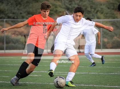 Thumbnail 2 in Poly vs. Carter (Scrimmage) photogallery.
