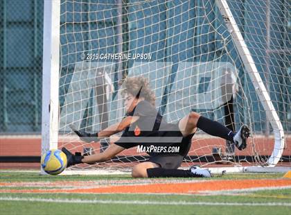 Thumbnail 2 in Poly vs. Carter (Scrimmage) photogallery.