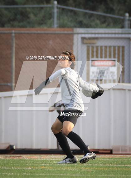 Thumbnail 3 in Poly vs. Carter (Scrimmage) photogallery.