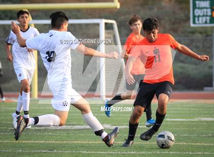 Thumbnail 1 in Poly vs. Carter (Scrimmage) photogallery.
