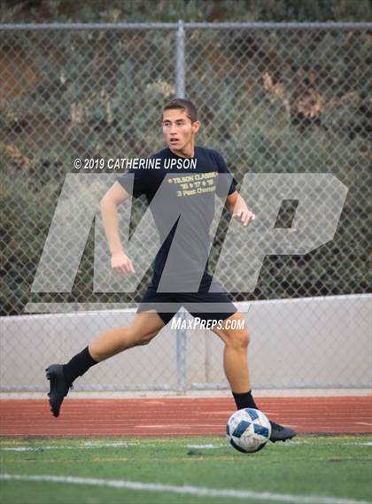 Thumbnail 3 in Poly vs. Carter (Scrimmage) photogallery.