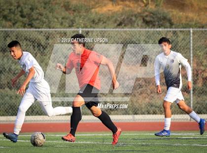 Thumbnail 3 in Poly vs. Carter (Scrimmage) photogallery.