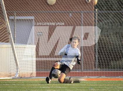 Thumbnail 3 in Poly vs. Carter (Scrimmage) photogallery.
