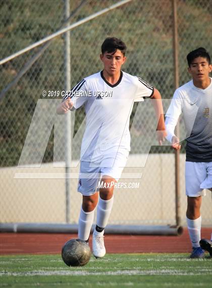 Thumbnail 2 in Poly vs. Carter (Scrimmage) photogallery.