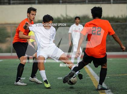 Thumbnail 3 in Poly vs. Carter (Scrimmage) photogallery.