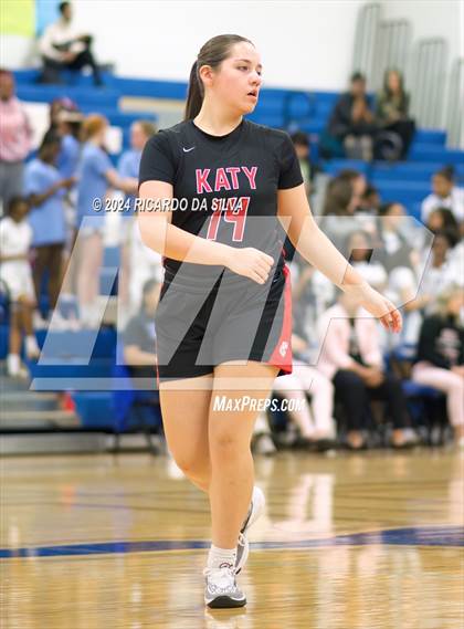Thumbnail 2 in Katy Taylor vs Katy photogallery.