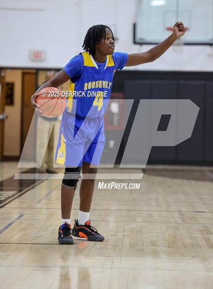 Thumbnail 2 in Herricks vs Roosevelt (Mike Cingiser Memorial Tournament) photogallery.