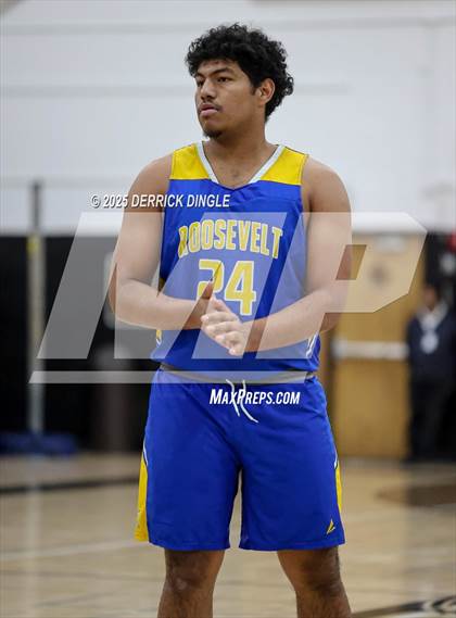 Thumbnail 3 in Herricks vs Roosevelt (Mike Cingiser Memorial Tournament) photogallery.