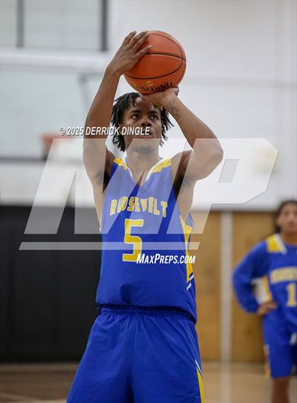 Thumbnail 3 in Herricks vs Roosevelt (Mike Cingiser Memorial Tournament) photogallery.