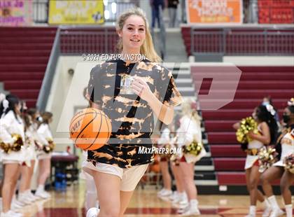Thumbnail 2 in Whitewater @ Lassiter photogallery.