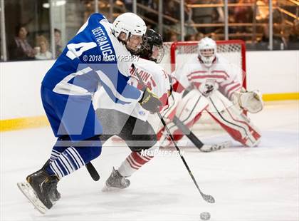 Thumbnail 2 in Neshannock vs. Connellsville photogallery.