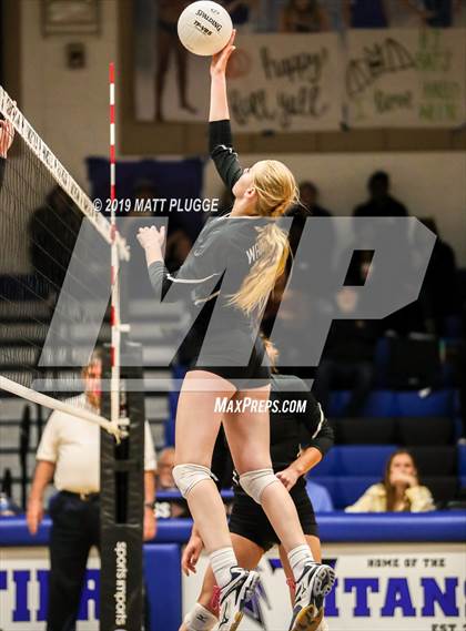Thumbnail 2 in Frontier vs. Tehachapi photogallery.